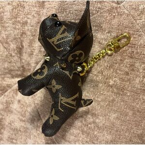LV “Louis” Dog w/Spike Collar Cuteness & Sass! BAG CHARM